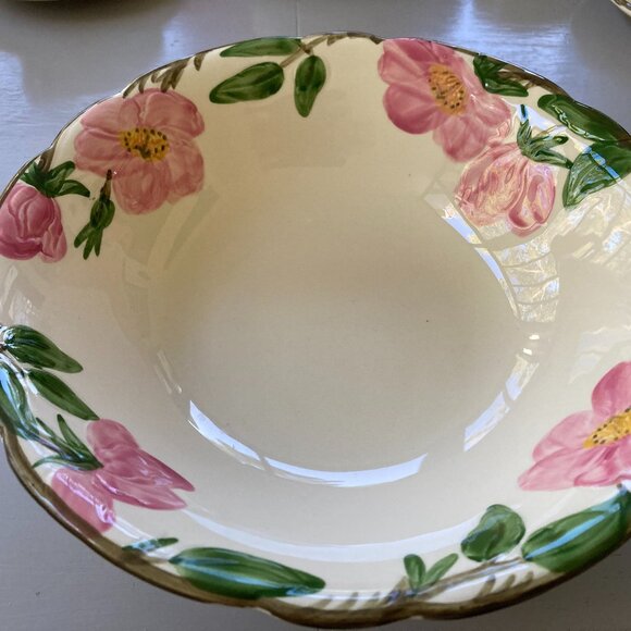 Franciscan Desert Rose Serving Bowl Vegetables 9"diameter 4" H Vintage - Picture 1 of 8